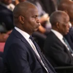 Daniel Chapo durante o discurso de tomada de posse como Presidente da República de Moçambique, enfatizando o combate à corrupção, melhoria de serviços públicos e desenvolvimento sustentável.