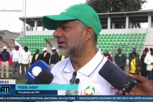 “Construir não custa, custa é manter. O essencial é manutenção, para que o campo sirva também às nossas gerações vindas.”
