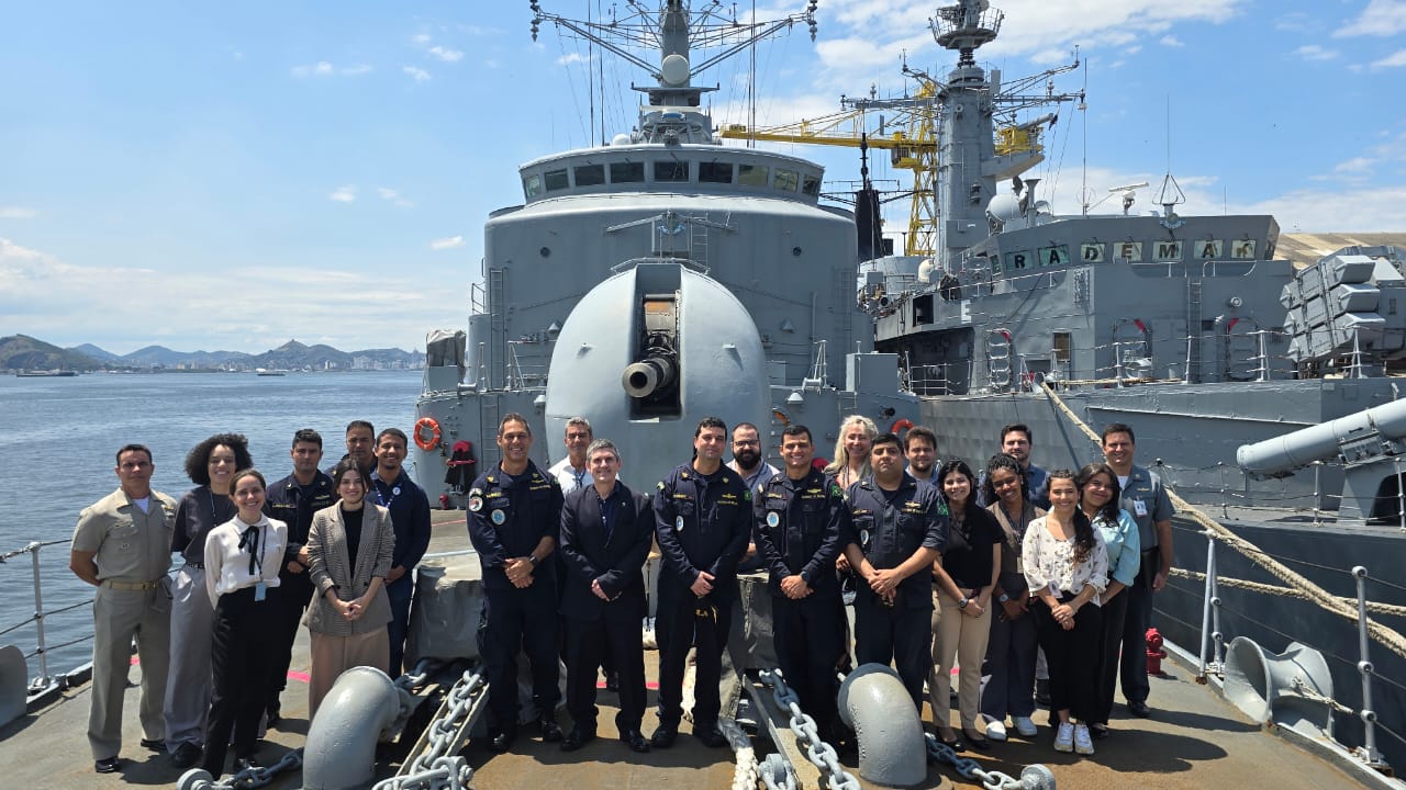 Fragata Liberal: Brasil navega com honra