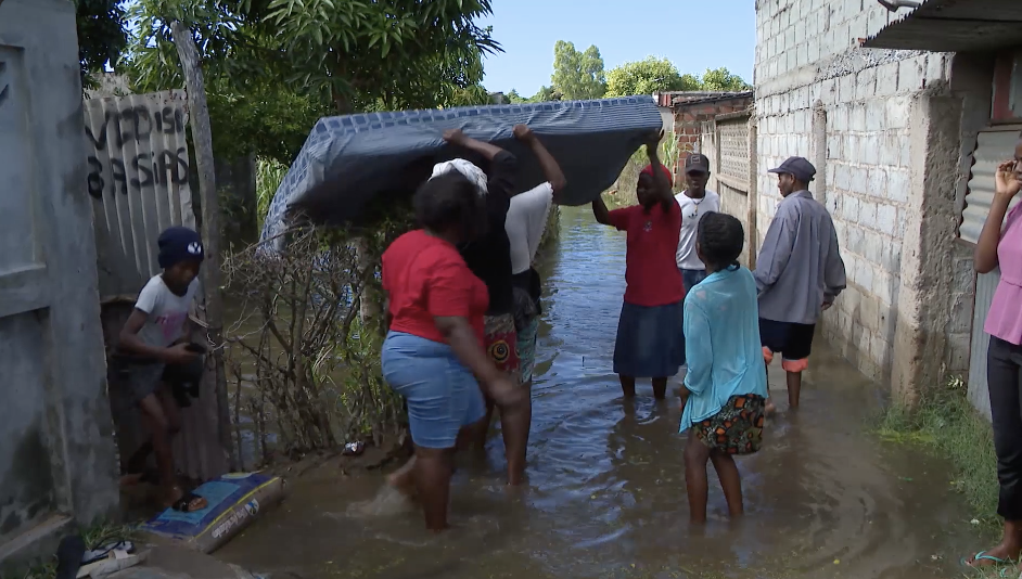 inundacoes-urbanas-em-magoanine-1870517299.png