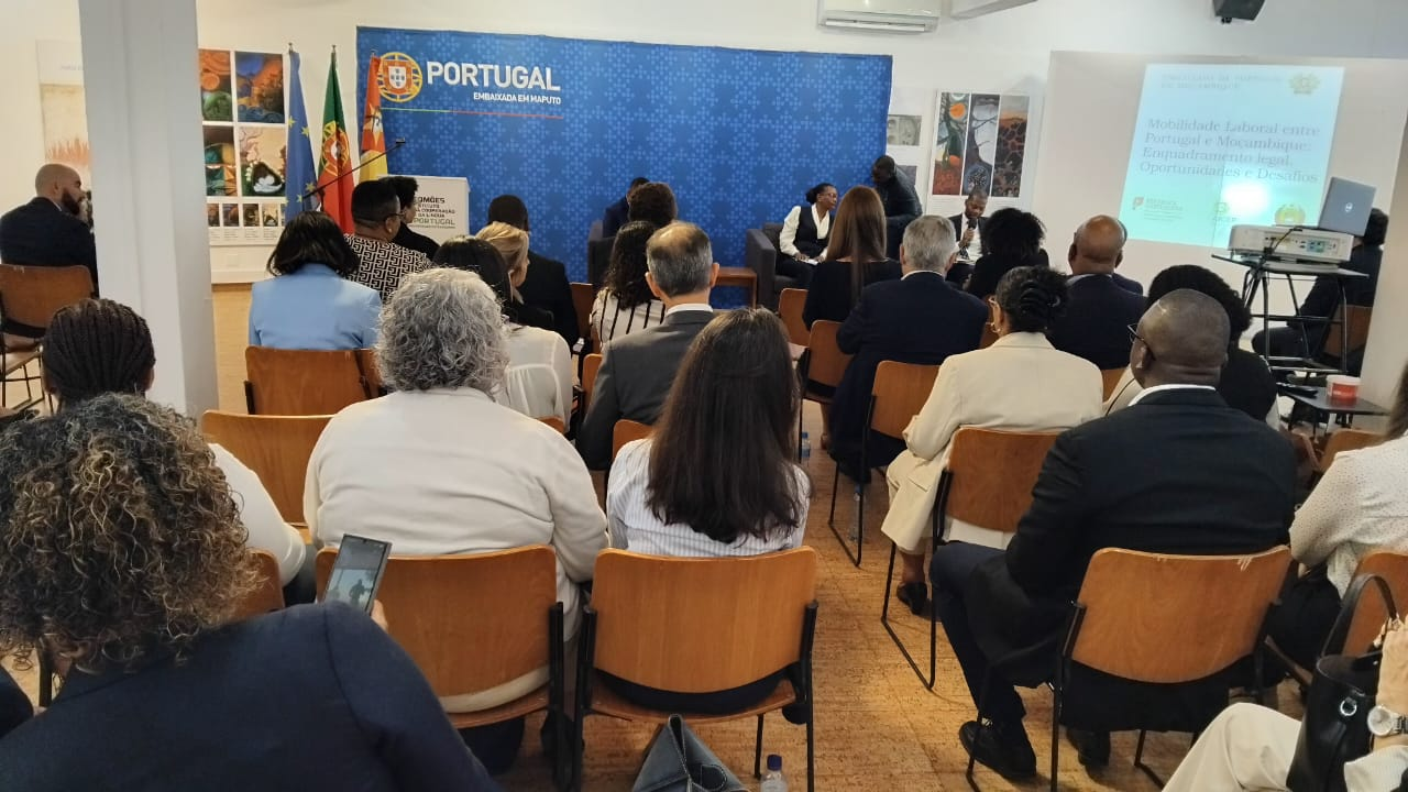 mobilidade-laboral-e-investimento-2035601939.png
