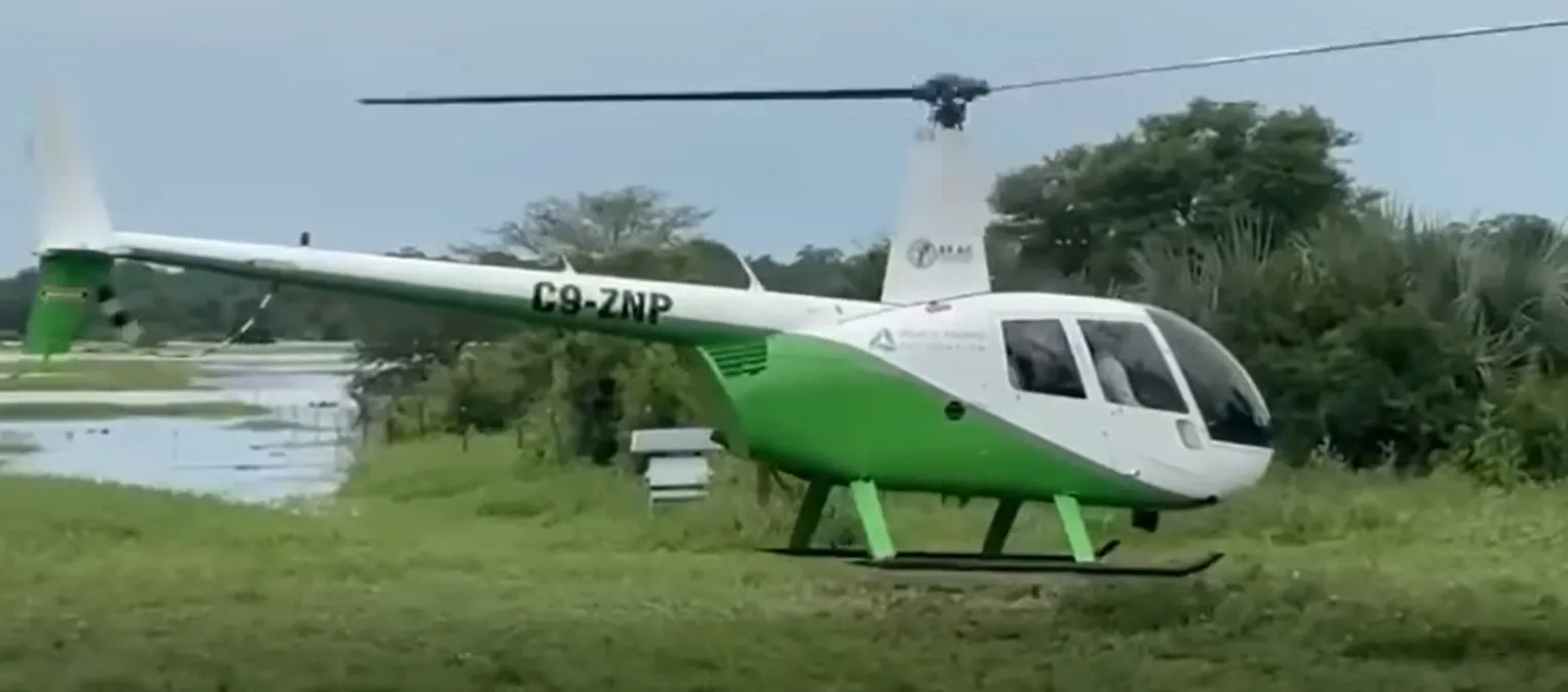 cheias em Gaza, Parque Nacional do Limpopo, Chicualacuala, resgate aéreo, helicóptero de patrulha, ANAC, Peace Parks Foundation, assistência humanitária
