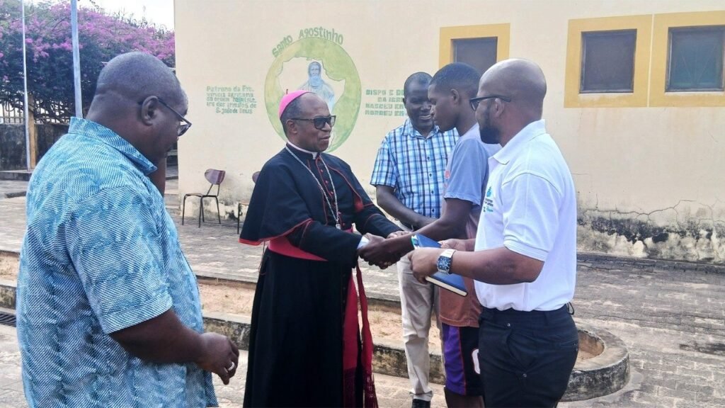 Dom Inácio Saúre visita Centro de Saúde Mental São João de Deus em Nampula