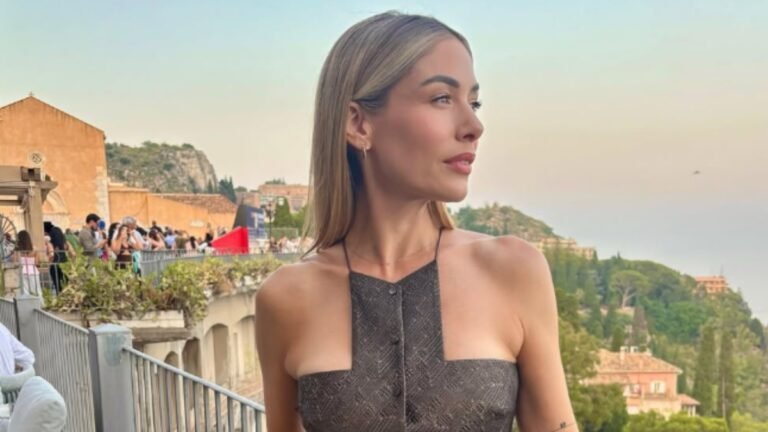 "Ho perso mio padre. Sono sprofondata nel buio. Al concerto di Cremonini ho provato vergogna per un attimo di leggerezza e sono scoppiata a piangere. Allora l'ho raccontato...": parla Sarah Felberbaum