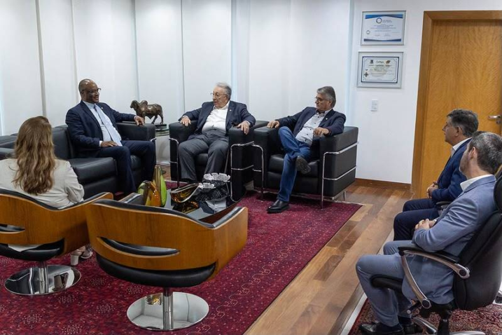 Presidente da CNA recebe embaixador de Moçambique