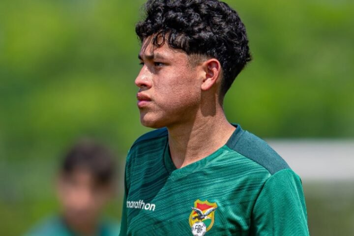 Meia boliviano do Vitória é convocado para Copa do Mundo Sub-15