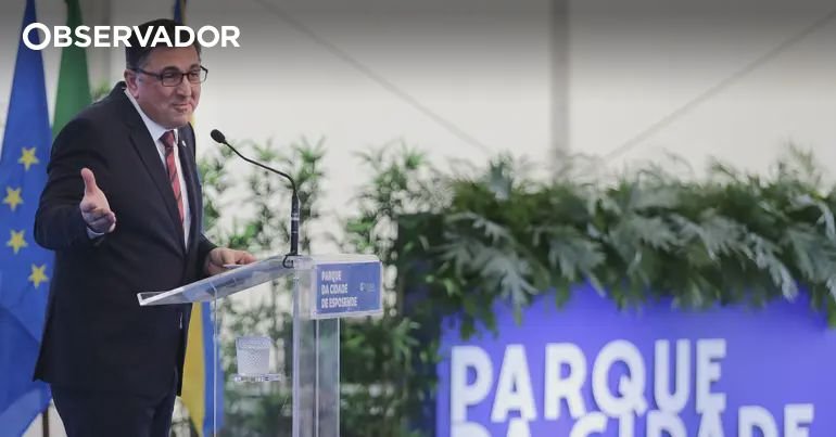 Quem é Benjamim Pereira, presidente do IHRU, que questionou o espírito de "sacrifício" da nova geração?