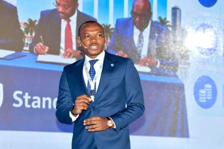 Standard Bank Angola financia mais de 340 mil milhões de kwanzas e apoia 220 empresas