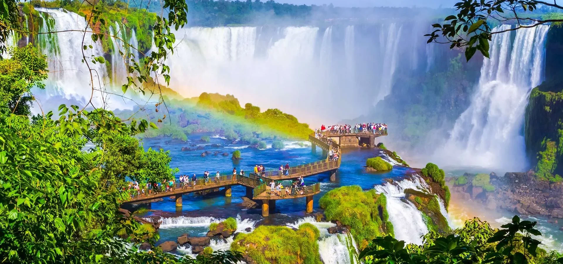 Turismo é viagem. É cultura. É economia. E, cada vez mais, é diplomacia